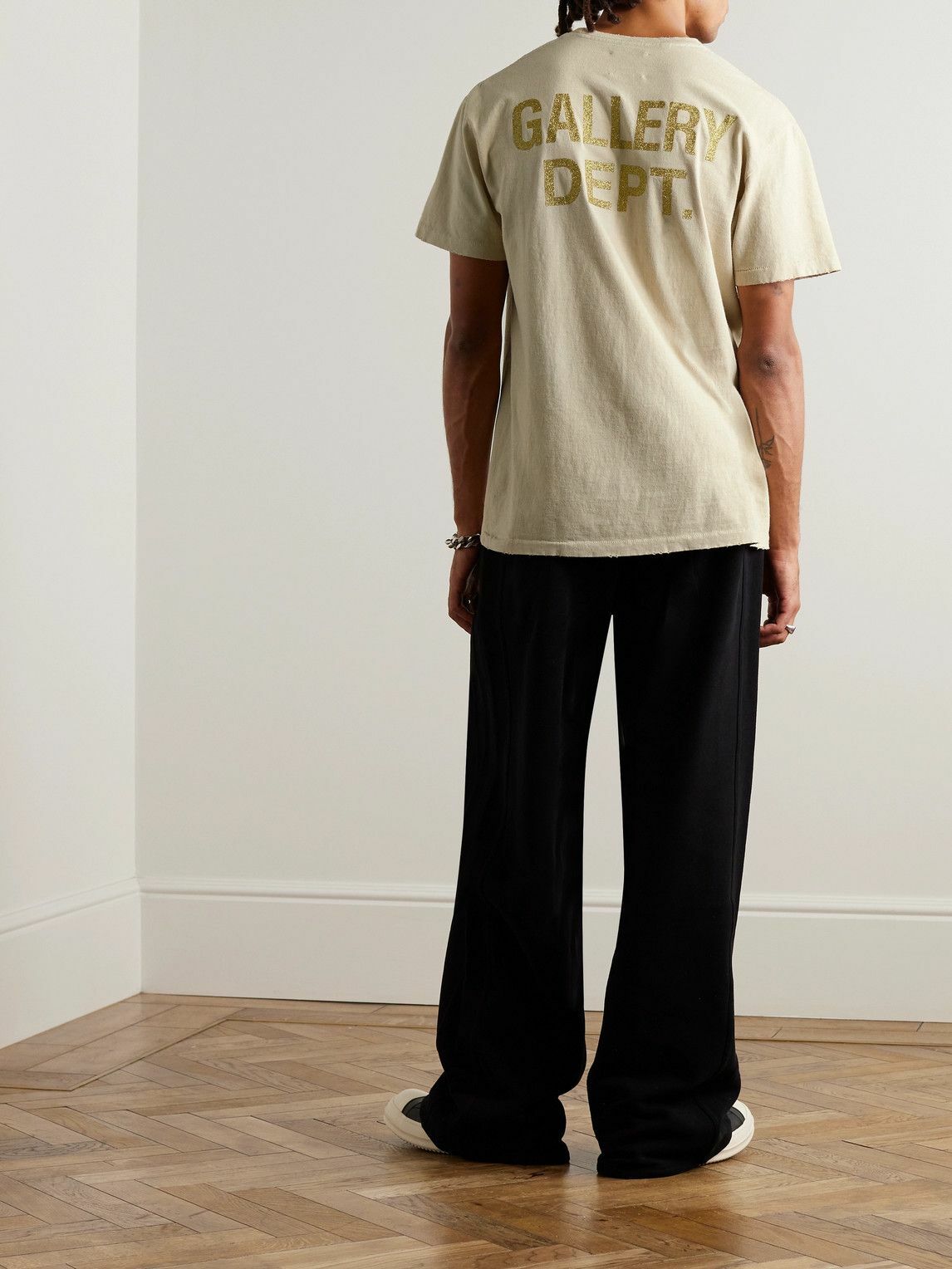 Gallery Dept Breaking News T-shirt